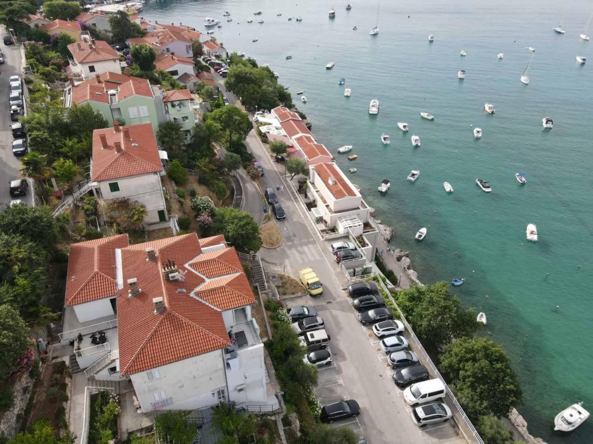 Apartment More 13 Rabac Exteriör bild