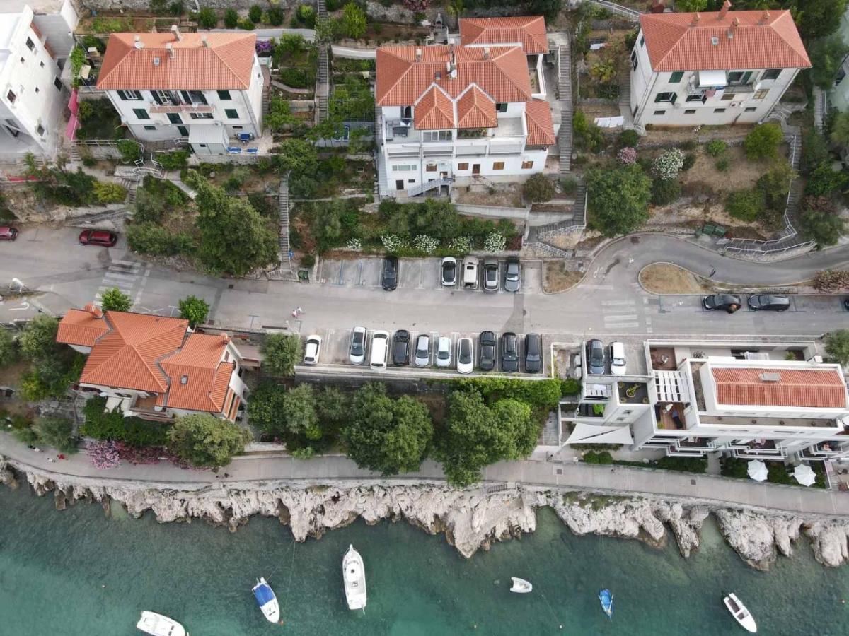 Apartment More 13 Rabac Exteriör bild